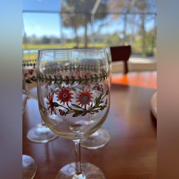 Vintage 6 Portmeirion Botanic Garden Stemmed Wine Glass - Picture 5 of 9